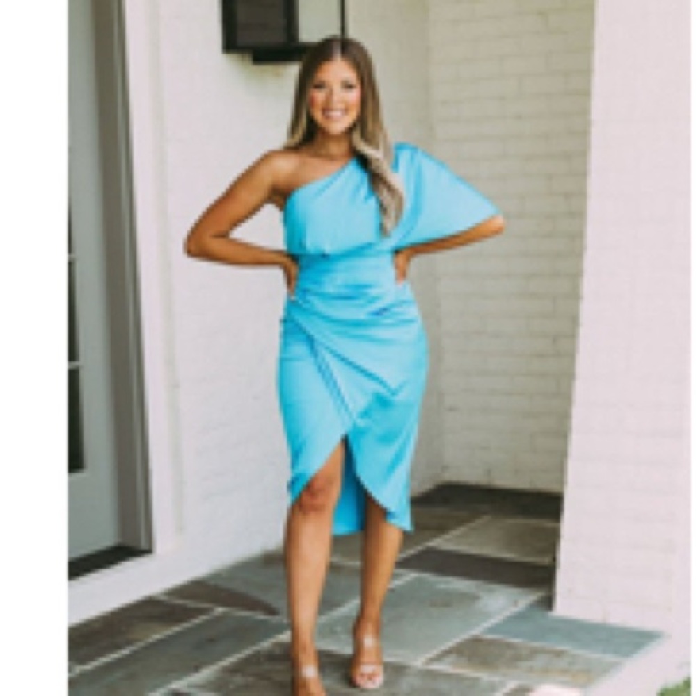NWT Elegant One-Shoulder Blue Dress